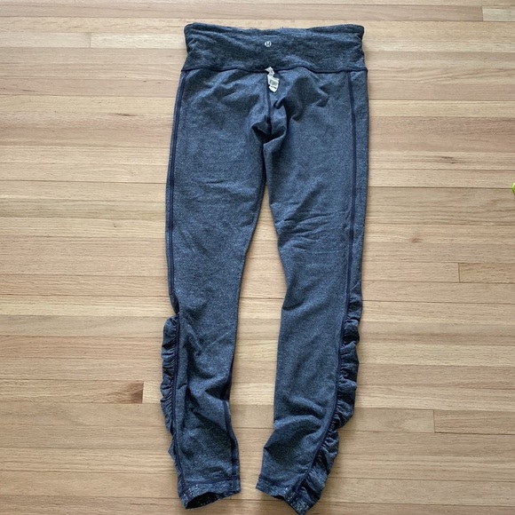 Lululemon Run: Turn Around Tight Size 10 - Picture 10 of 10